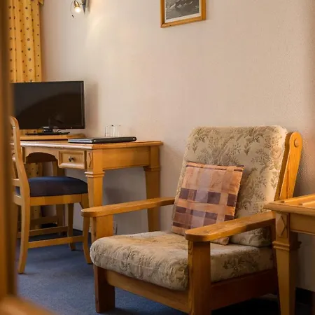 Otel Walliserhof Täsch