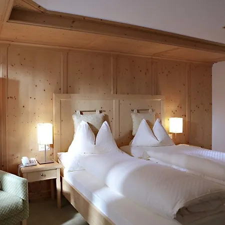 Walliserhof Otel Täsch