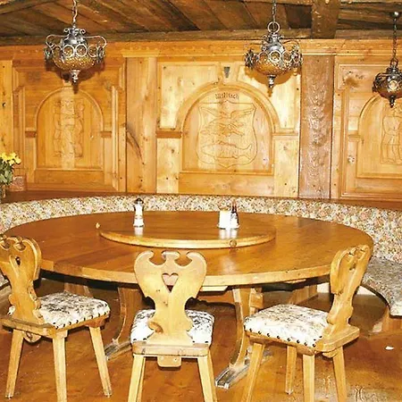 Otel Walliserhof Täsch