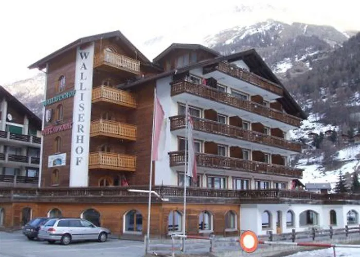 Walliserhof Hotel 2*