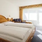 Walliserhof 2*