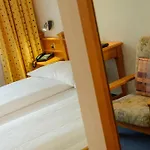 Walliserhof Hotel Täsch